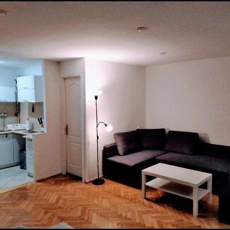 Appartamento Apartament Zielona Wierzba Blisko Sky Tower Breslavia Esterno foto