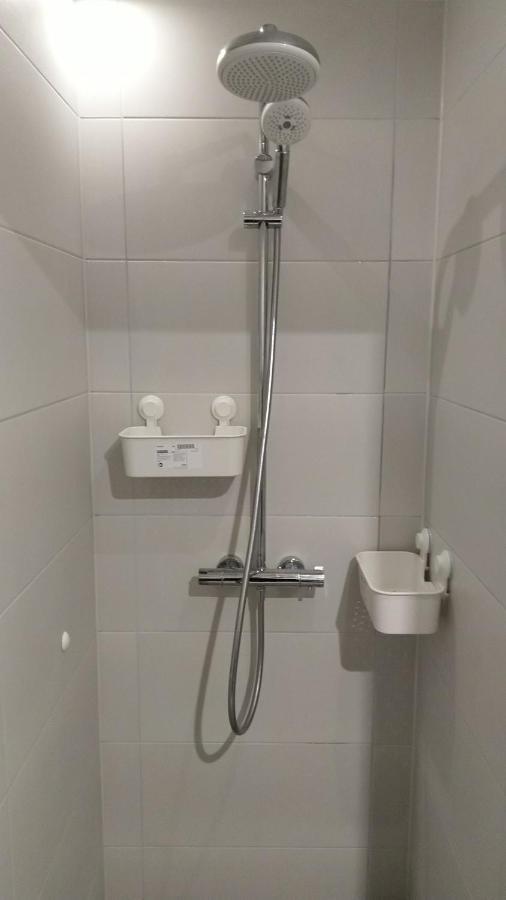 Appartamento Apartament Zielona Wierzba Blisko Sky Tower Breslavia Esterno foto